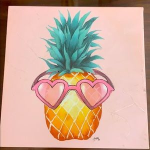 Elizabeth Medley Pineapple Canvas